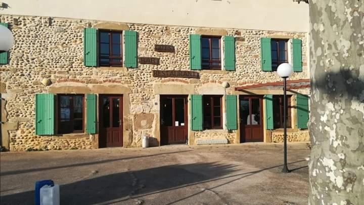 Gite - Auberge Du Midi Saint-Antoine  Exteriér fotografie